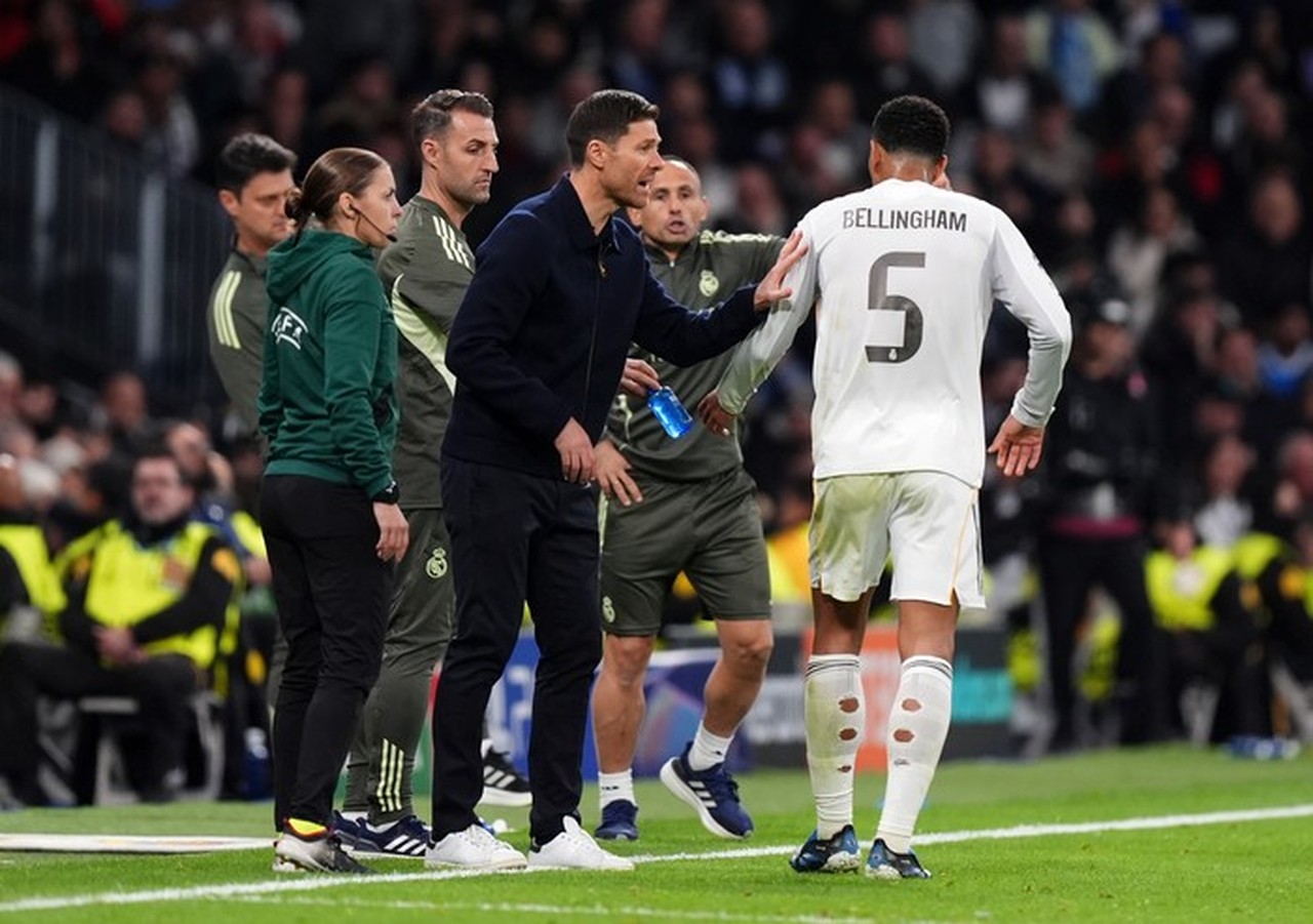 Tiga Pemain Senior Real Madrid Ini Ternyata Masih Dukung Xabi Alonso Sebelum Dipecat