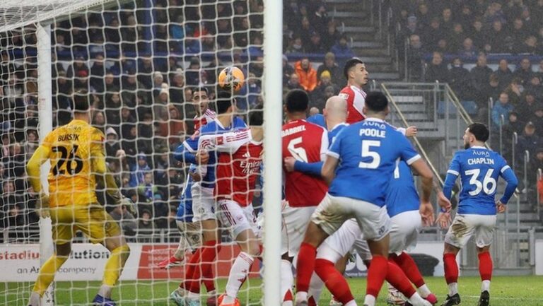 Manajer Chelsea Bela Arsenal dari Julukan ‘Set Pieces FC’, Sebut Cara Menang Sah