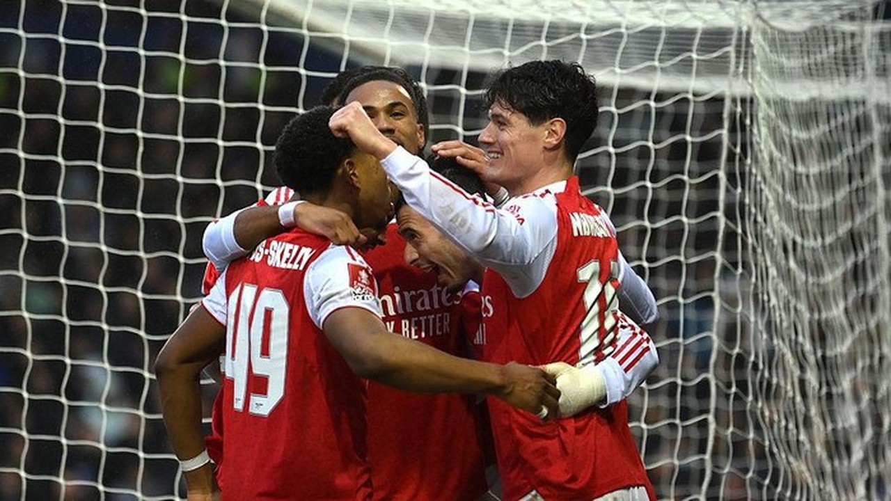 Arsenal Bertekad Tak Ulangi Kesalahan di Semifinal Carabao Cup Lawan Chelsea Arsenal Bertekad Tak Ulangi Kesalahan di Semifinal Carabao Cup Lawan Chelsea