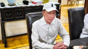 Jokowi Berharap Polda Metro Jaya Selesaikan Kasus Eggi Sudjana Lewat Restorative Justice