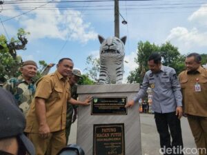 Patung Macan Putih Kediri Resmi Berhak Paten, Lindungi Identitas dan Ekonomi Warga