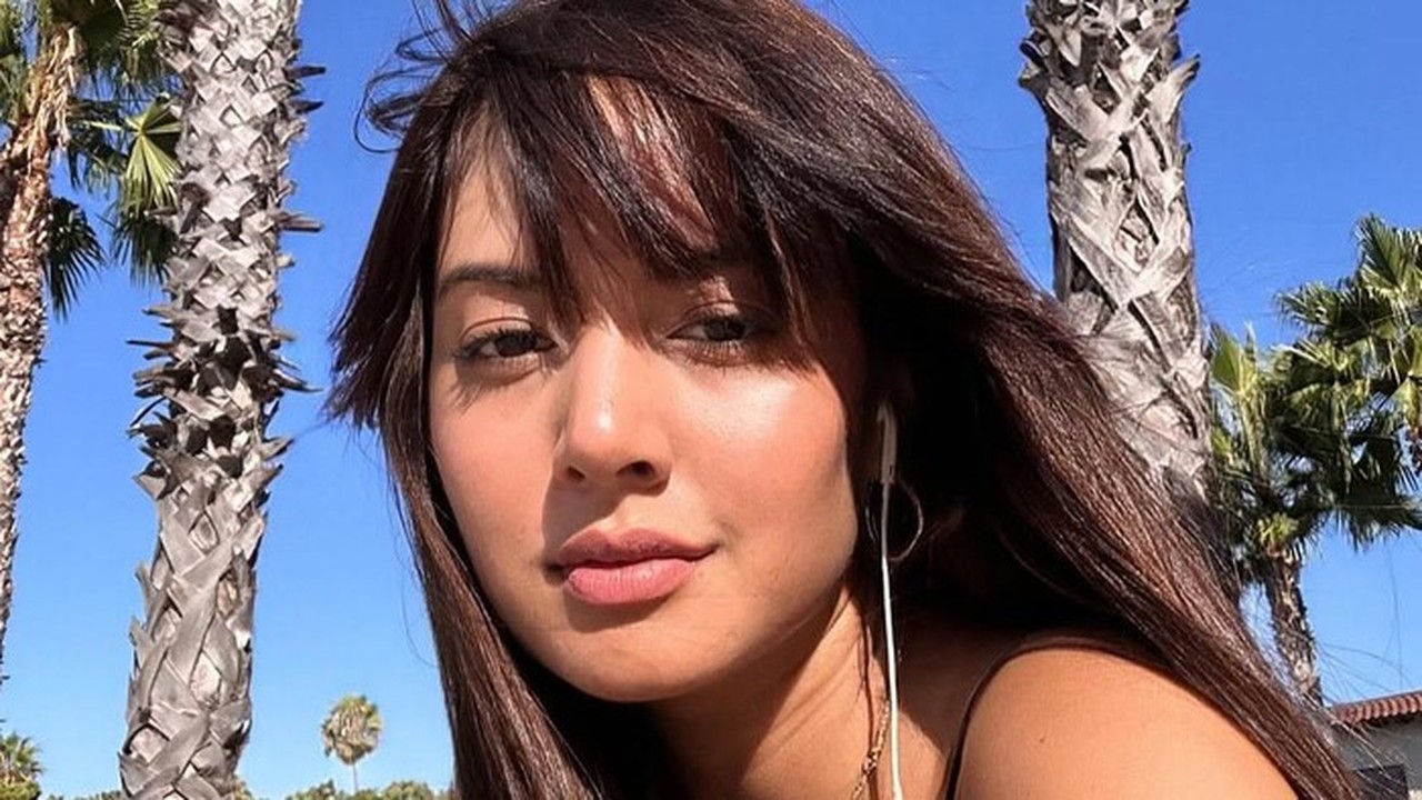 Aurelie Moeremans Ungkap Pengalaman Kelam: Buku ‘Broken Strings’ Bukan untuk Balas Dendam