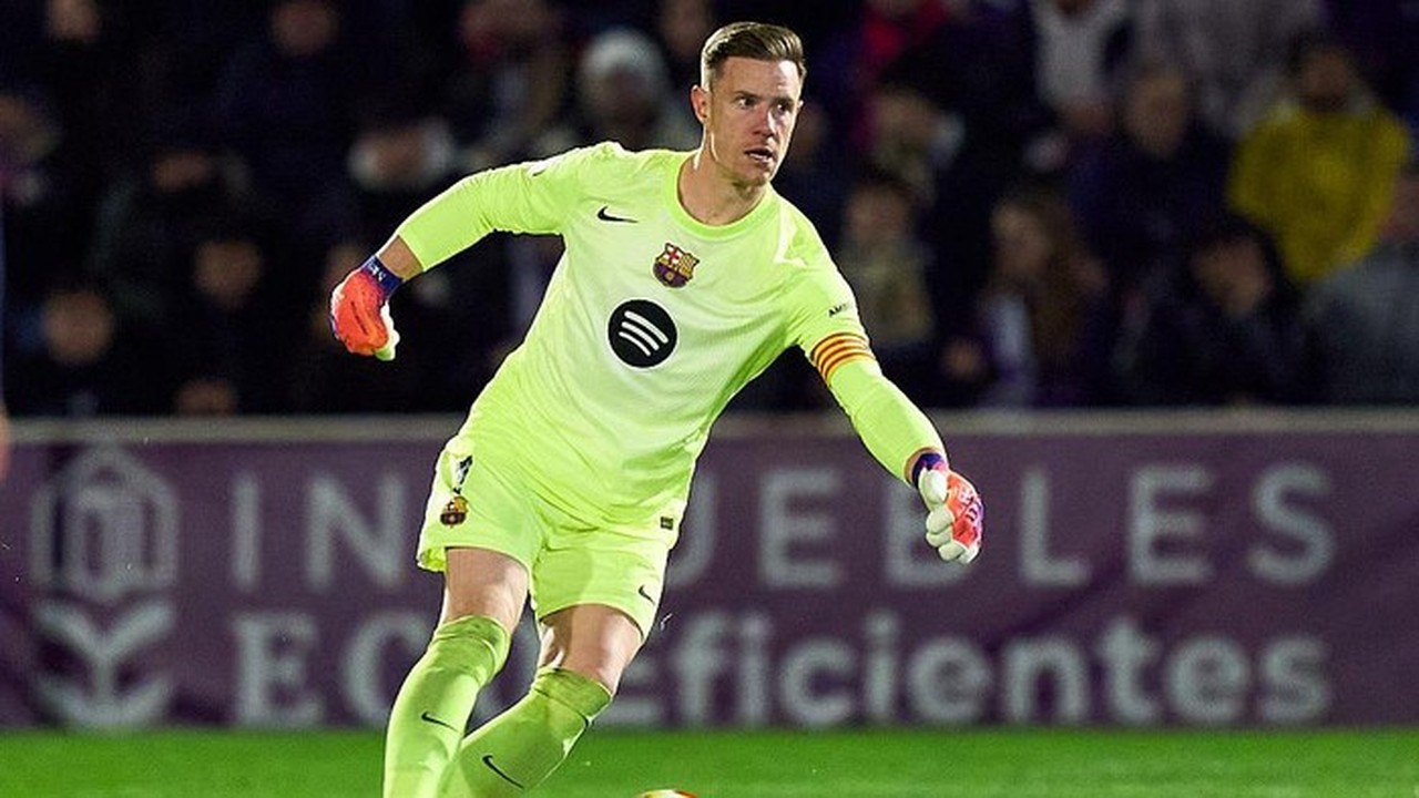 Hansi Flick Pertahankan Performa Joan Garcia di Copa del Rey, Ter Stegen Terancam?