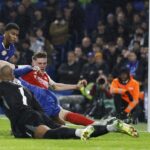 Blunder Fatal Sanchez Bikin Chelsea Kalah dari Arsenal, Rosenior Bela Sang Kiper