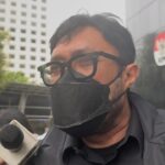 Diperiksa KPK, Ketua DPD PDIP Jabar Ono Surono Akui Ditanya Aliran Uang Kasus Bupati Bekasi