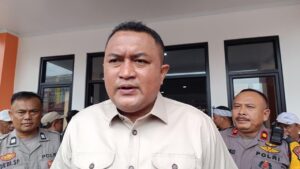 Bupati Bogor Janjikan Normalisasi Saluran Air Atasi Banjir di Jalan Mayor Oking Cibinong