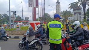 Libur Isra Mikraj, Polres Bogor Kembali Kerahkan Supeltas Atur Lalu Lintas Puncak