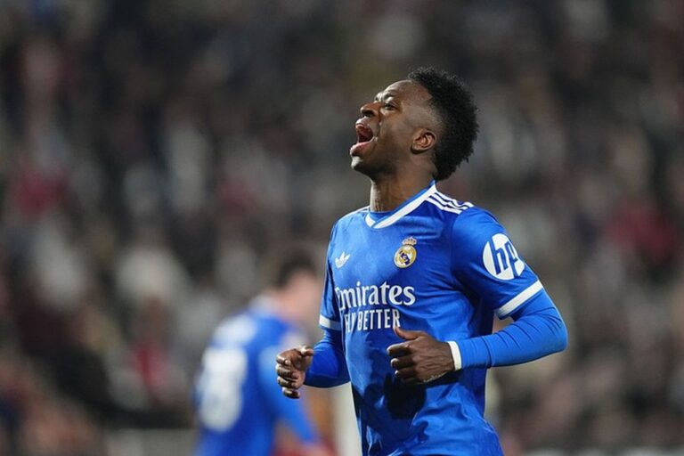 Real Madrid Tersungkur di Copa Del Rey, Vinicius Jr Tampil Loyo dan Jadi Sorotan Real Madrid Tersungkur di Copa Del Rey, Vinicius Jr Tampil Loyo dan Jadi Sorotan
