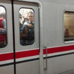 Antrean Panjang di Stasiun Sudirman Pasca Tahun Baru, KAI Arahkan ke Stasiun BNI City