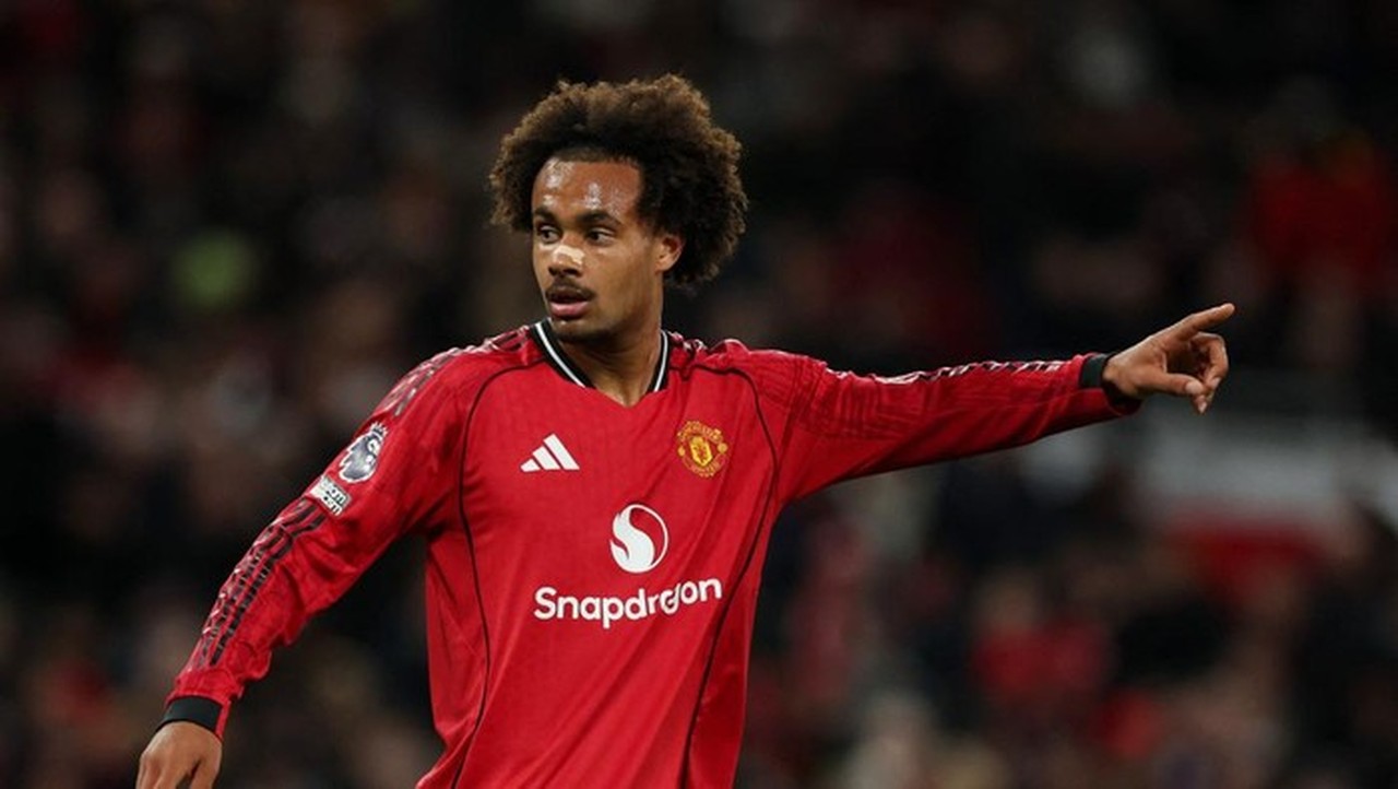 AS Roma Incar Joshua Zirkzee, Siap Tawarkan Evan Ndicka ke Manchester United AS Roma Incar Joshua Zirkzee, Siap Tawarkan Evan Ndicka ke Manchester United