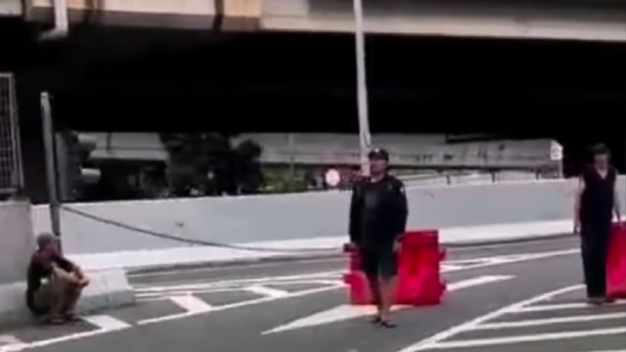 Viral Exit Tol Rawa Buaya Ditutup Rantai, Polisi dan Dishub DKI Jelaskan Fakta Sebenarnya