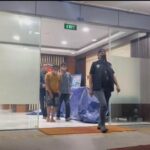 Dua ‘Pak Ogah’ Ditangkap Polisi Jakarta Barat Akibat Pungli yang Meresahkan Pengendara