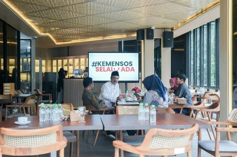 Kemensos Segera Salurkan Santunan Duka dan Peralatan Salat untuk Korban Banjir Aceh