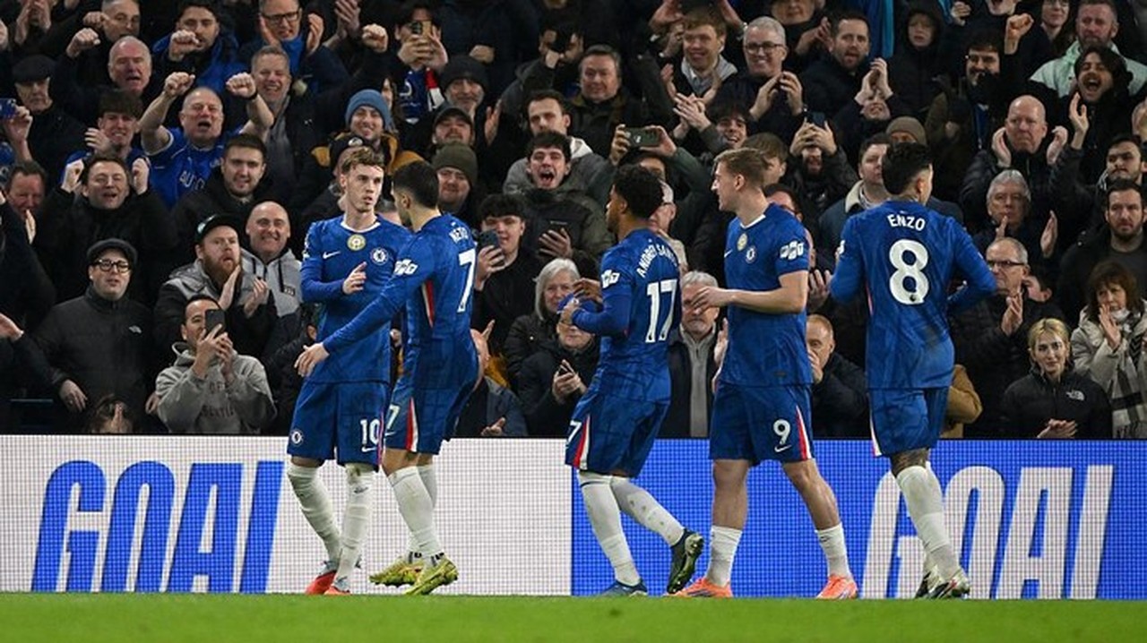 Chelsea Bungkam Brentford 2-0 Berkat Gol Joao Pedro dan Penalti Cole Palmer