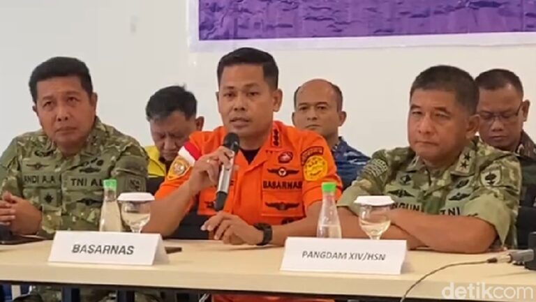 Serpihan ATR 42-500 Ditemukan, Tim SAR Fokus Evakuasi Korban Selamat di Pangkep-Maros