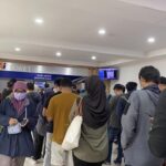 Banjir Pekalongan Lumpuhkan Perjalanan KA, Ribuan Penumpang Padati Stasiun Semarang Tawang