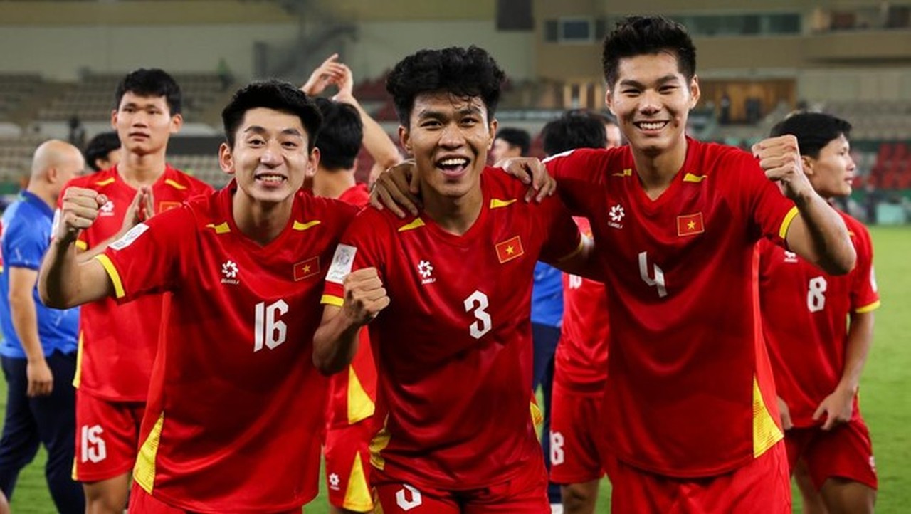 Vietnam U-23 Selangkah Lagi ke Final Piala Asia, Kim Sang-Sik Ukir Sejarah Baru