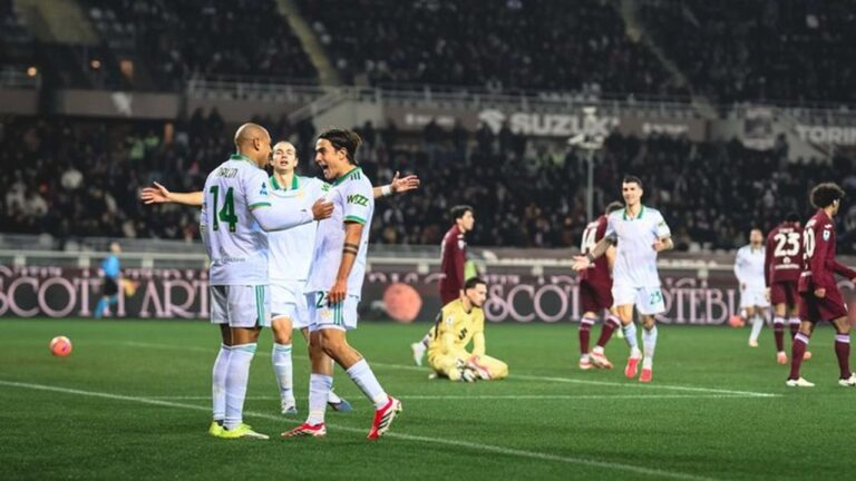 Donyell Malen Debut Gemilang, AS Roma Taklukkan Torino 2-0 di Olimpico