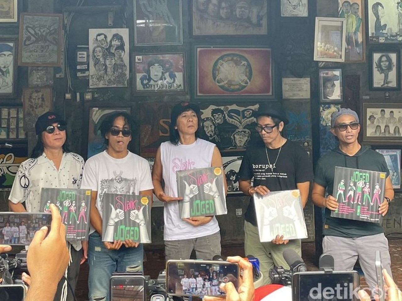 Slank Galang Dana Rp 500 Juta untuk Korban Bencana Sumatera Melalui Konser dan Lelang