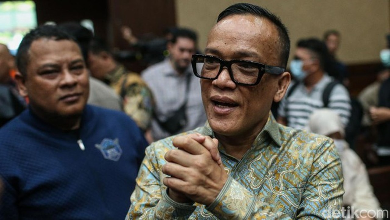 Eks Wamenaker Immanuel Ebenezer Didakwa Peras Rp 3 Miliar untuk Jatah Jabatan
