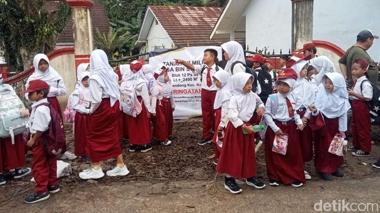 Ahli Waris Segel SDN Gerendong 1 Pandeglang, Disdik Sesalkan Pelibatan Siswa