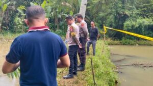 Mayat Bayi Perempuan Mengambang di Empang Bogor, Warga Awalnya Mengira Boneka