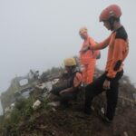 Evakuasi Korban ATR 42-500 di Tebing Gunung Bulusaraung Berlanjut, Tim SAR Temukan Bagian Tubuh