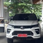 Bupati Pati Sudewo Terjaring OTT KPK, Mobil Dinas Terparkir Sepi di Kantor