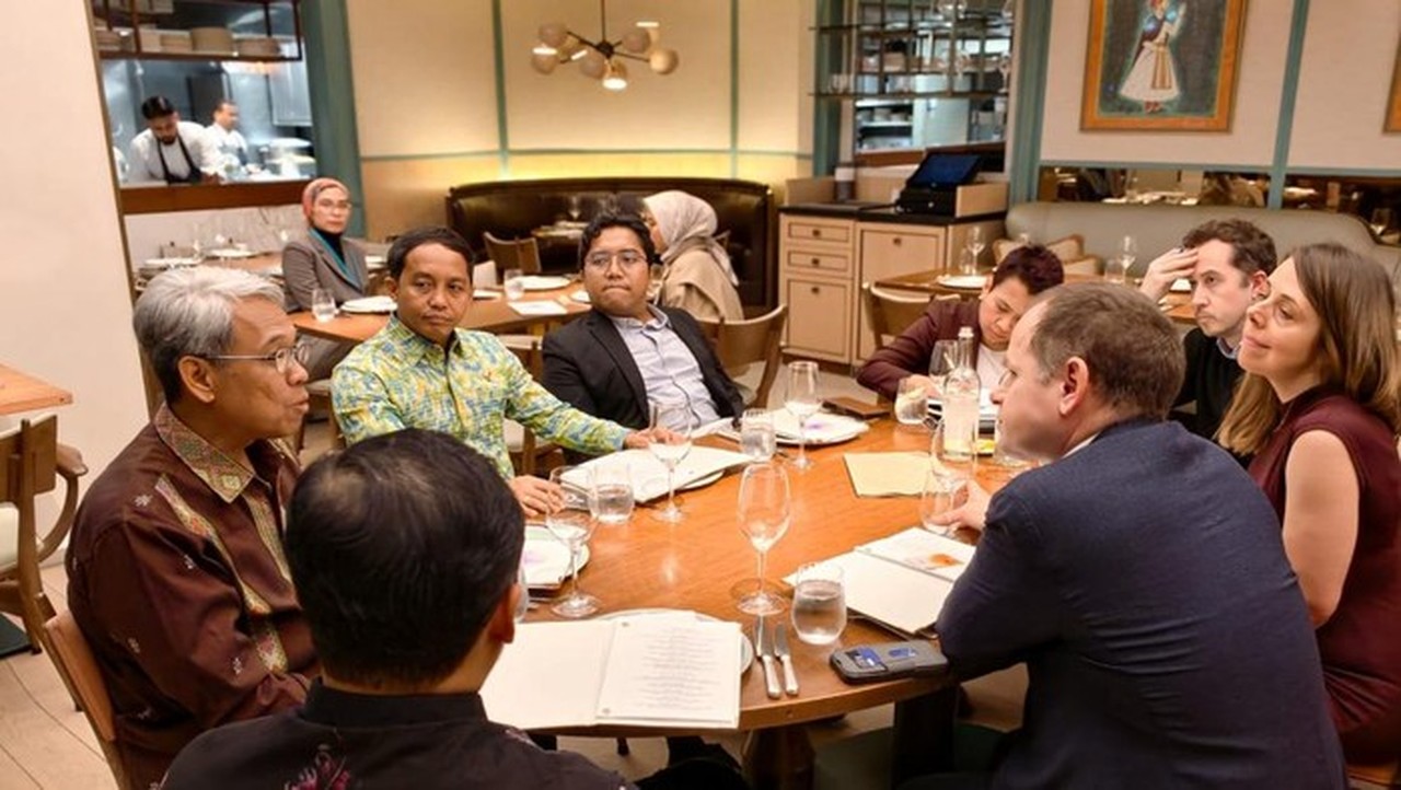 Menteri Kehutanan Raja Juli Antoni Tegaskan Komitmen Indonesia Jaga Keanekaragaman Hayati Dunia di London