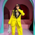 Sania Santai Tampil ‘Menyala’ dengan Paduan Desainer Lokal dan Merek Internasional Ternama