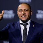Roberto Carlos Jalani Operasi Jantung Akibat Pembekuan Darah, Kondisi Membaik