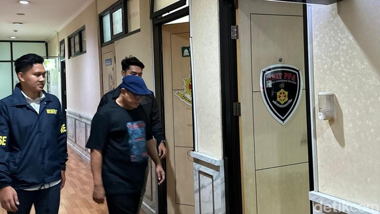 Akun Medsos Oknum Guru Cabuli Siswa di Tangsel Disita, Berisi Foto Anak