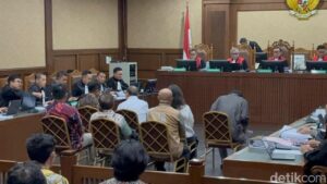 Jaksa Cecar Saksi Soal Biaya Pengadaan Chromebook, Angka Triliunan Terungkap di Sidang Tipikor