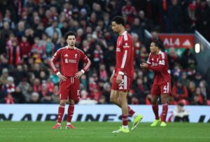 Jamie Carragher: Liverpool Kehilangan Keseimbangan Sejak Awal Musim Liga Inggris