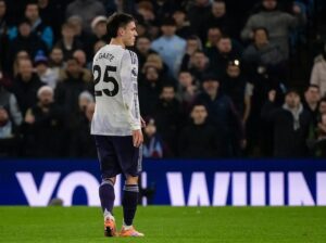 Manuel Ugarte Diminati Ajax untuk Pinjaman, Manchester United Tegas Menolak