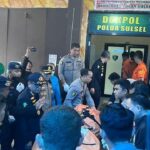 DVI Polda Sulsel Terima 2 Jenazah Korban Kecelakaan Pesawat ATR 42-500 di Makassar