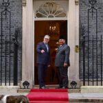 Momen Unik: Kucing Larry ‘Sambut’ Presiden Prabowo di Downing Street London