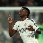 Vinicius Jr Kembali Dicintai Suporter Real Madrid Usai Pesta Gol ke Gawang AS Monaco