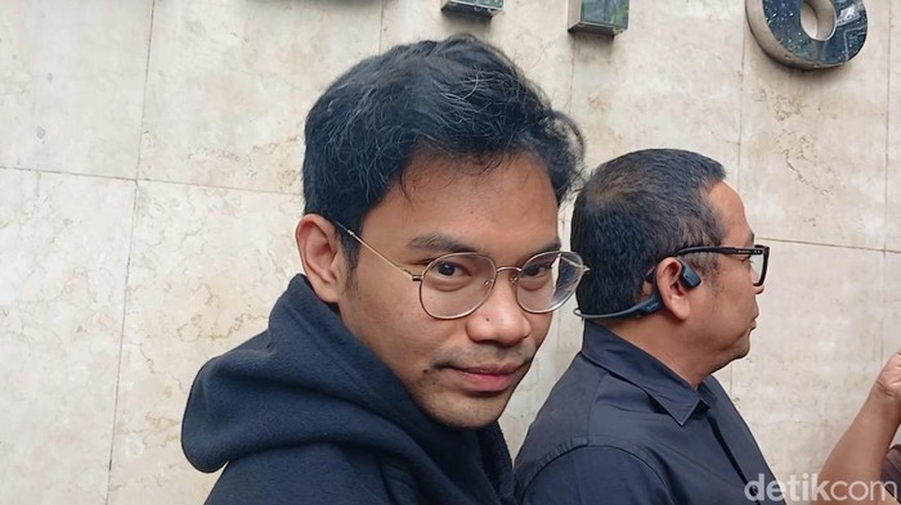 Insanul Fahmi Fokus Kembali ke Istri Sah Usai Damai dengan Inara Rusli