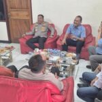 Kapolres Serang Ajak Buruh Jaga Keamanan, Perkuat Sinergi Lewat Ngariung Bersama