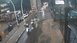 Jakarta Terendam Banjir Pagi Ini, Ketinggian Air di Sejumlah Titik Mencapai 50 Cm