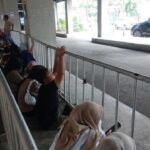 Warga Rela Antre Sejak Pagi Demi Tiket Planetarium Jakarta Sesi Terakhir