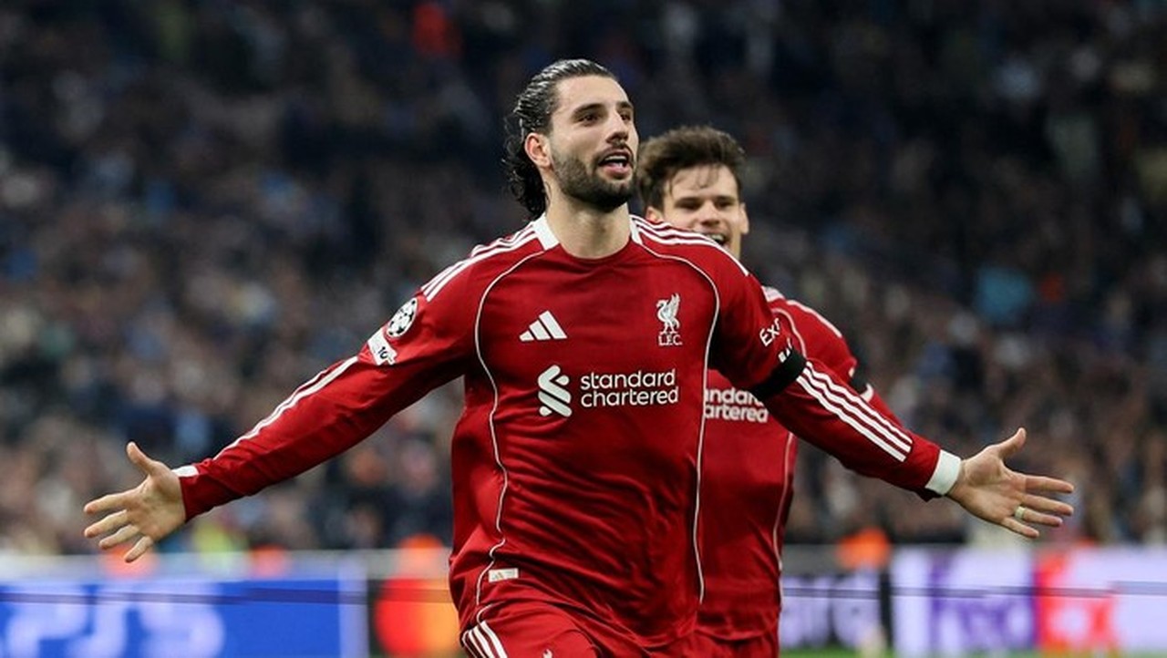 Dominik Szoboszlai Ungkap Taktik Freekick Cerdik yang Bawa Liverpool Kalahkan Marseille 3-0 Dominik Szoboszlai Ungkap Taktik Freekick Cerdik yang Bawa Liverpool Kalahkan Marseille 3-0