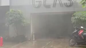 Rumah Merangkap Kafe di Cempaka Putih Terbakar, Penyebab Masih Misteri