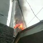 Rumah di Kwitang Jakarta Pusat Terbakar Hebat, 60 Petugas Damkar Berjibaku Padamkan Api