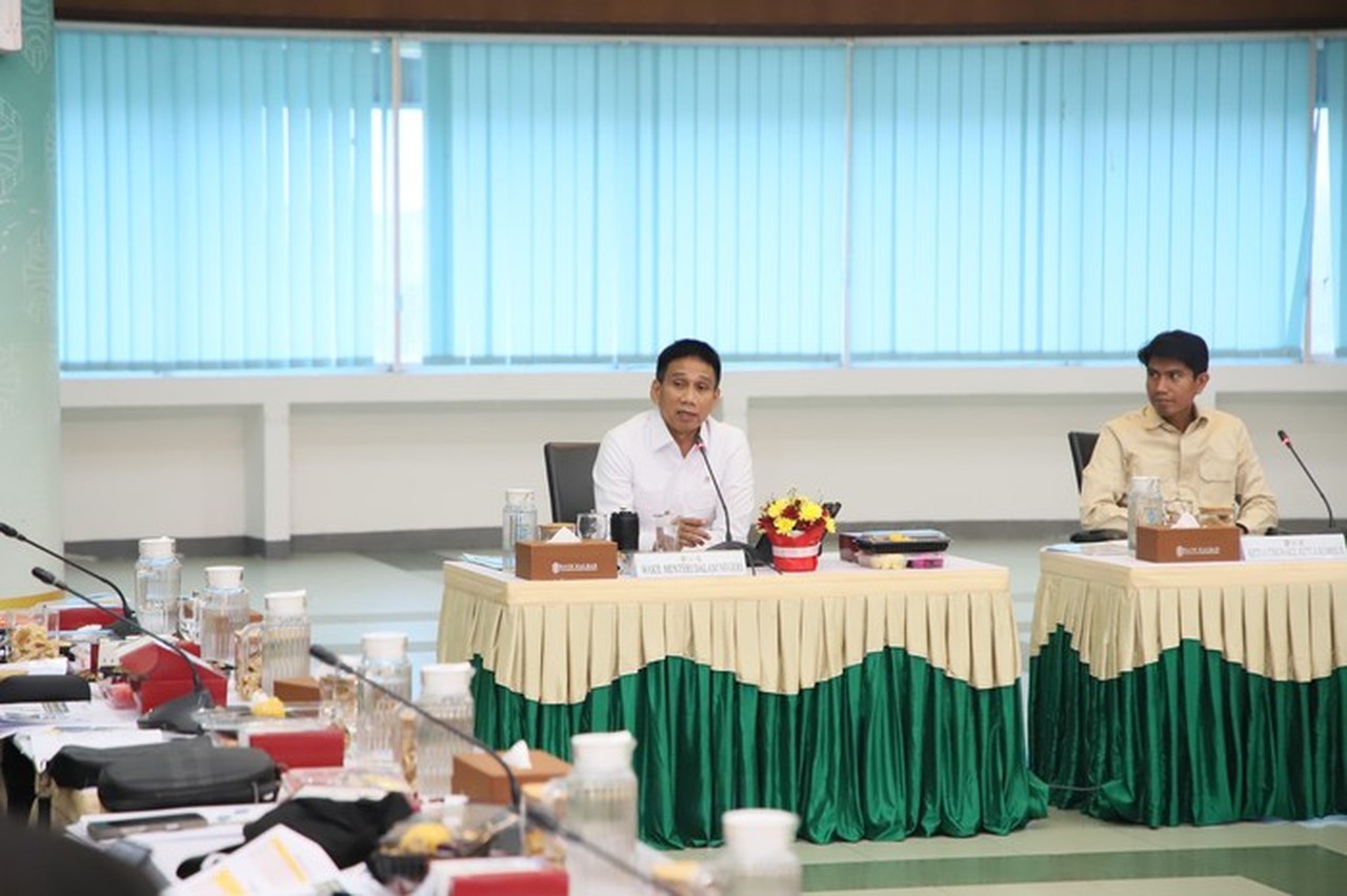 Wamendagri Akhmad Wiyagus: BUMD Kunci Dongkrak Perekonomian Daerah dan Capai Target Nasional