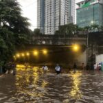 Banjir Akses Stasiun Halim, KCIC Imbau Penumpang Gunakan Tol dan LRT