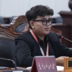 Mahasiswa Gugat UU LLAJ ke MK, Larang Merokok Saat Berkendara Dianggap Belum Tegas