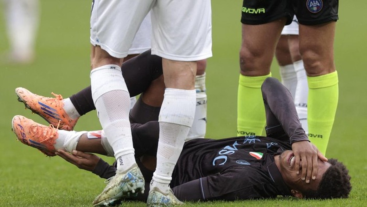 Badai Cedera Napoli Makin Parah, David Neres Menyusul Absen Panjang