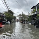 Banjir Melanda Harapan Baru 2 Bekasi, BPBD Turunkan Perahu Karet Bantu Warga Terdampak